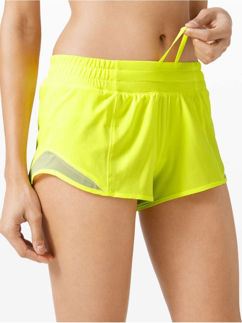 Lululemon Hotty Hot Short II *2.5"